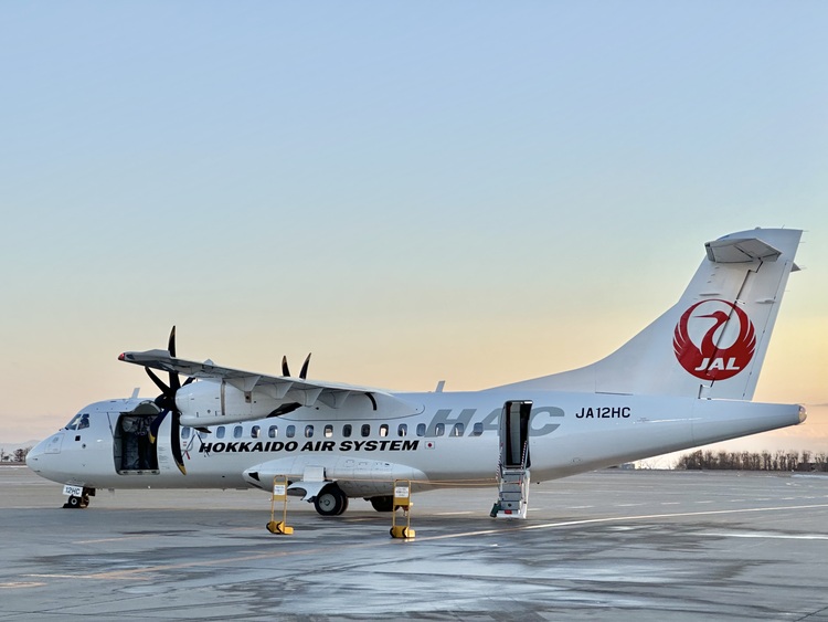 HAC（北海道エアシステム）『雪ミク機が普通の2号機に戻っ...