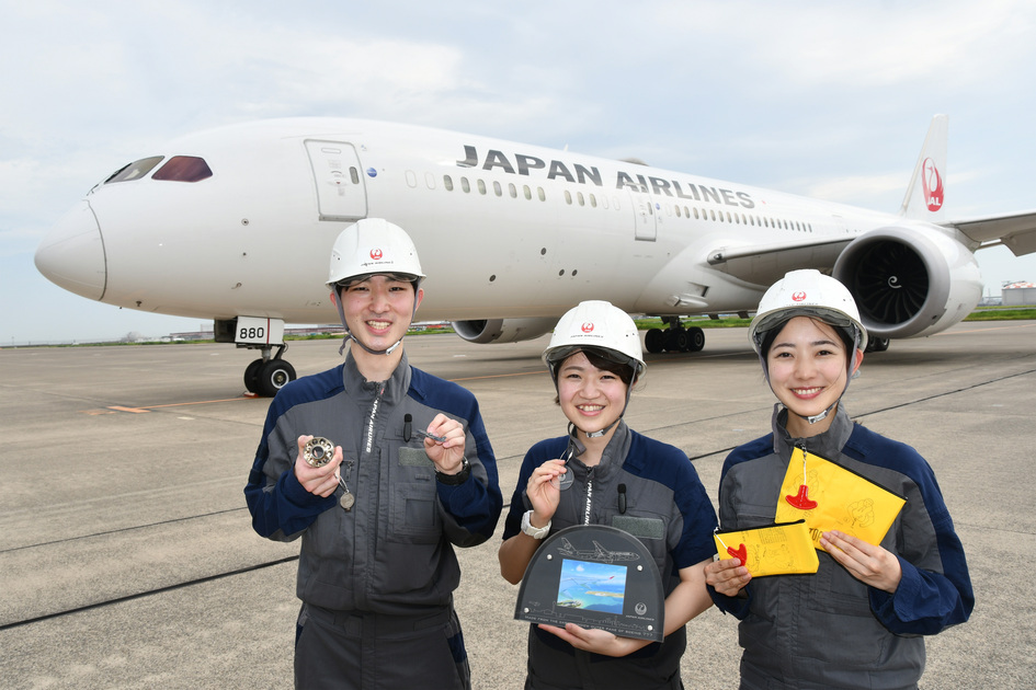 お知らせ】JALオリジナル アップサイクル商品を横浜髙島屋で...