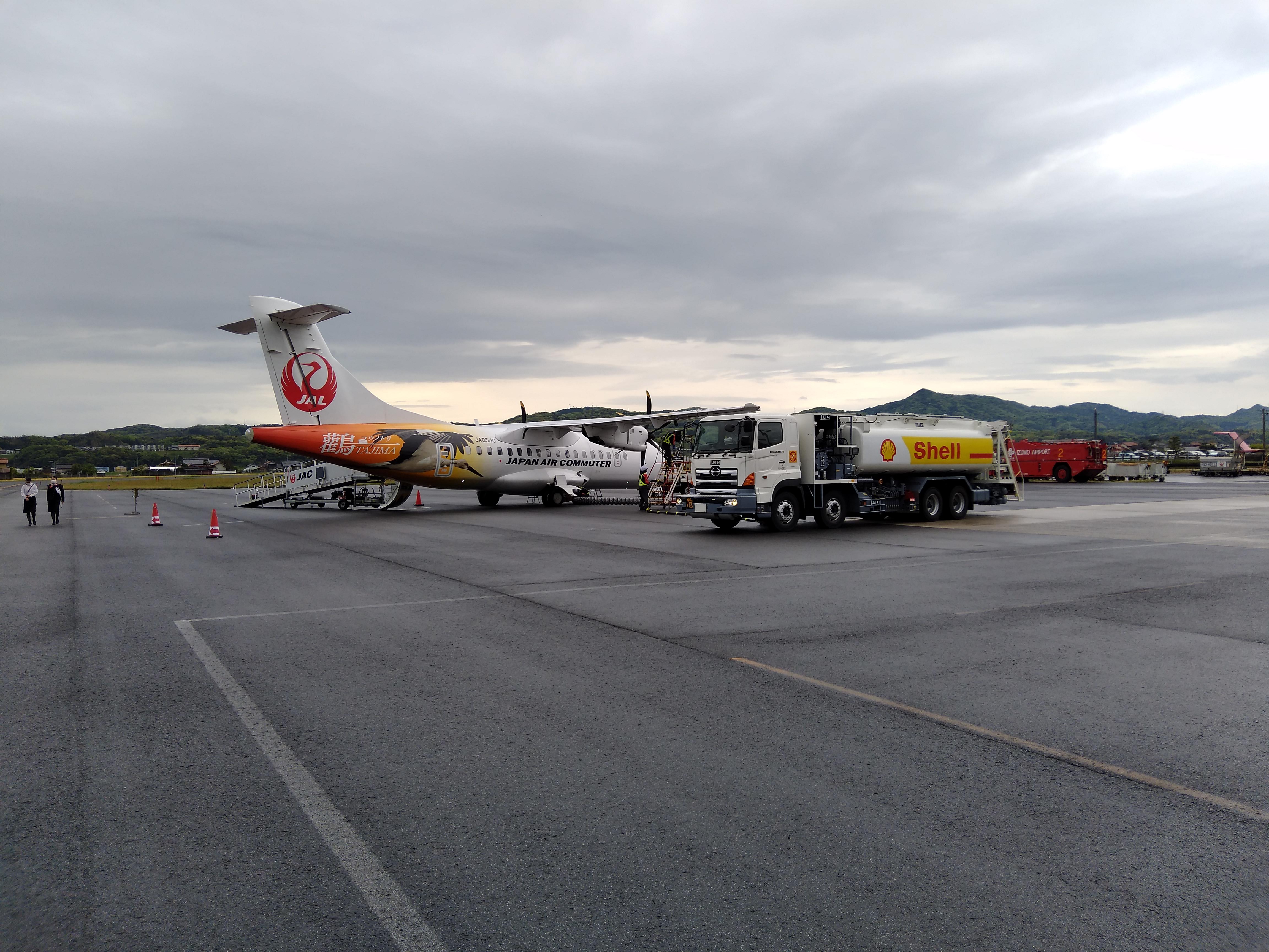 出雲 ストア 空港 カメラ