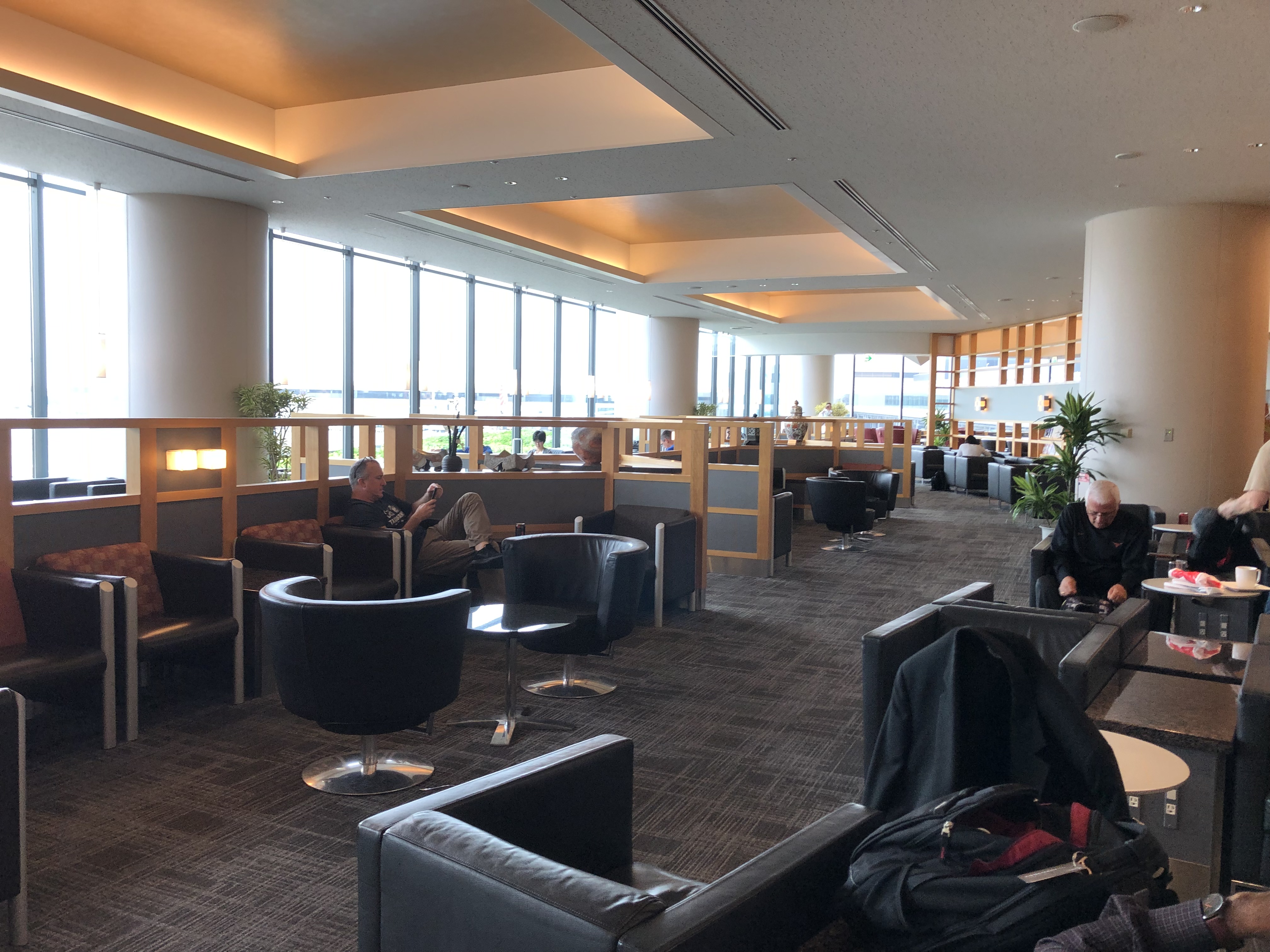 ウィルさん Admirals Club Naritaの発見レポ