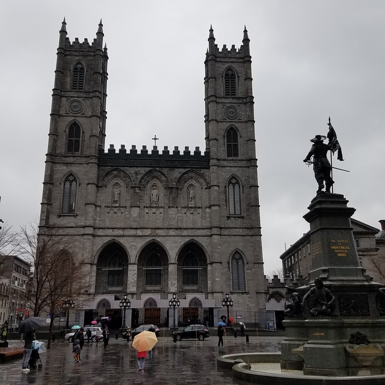 Inf さん Basilique Notre Dame De Montrealの発見レポ