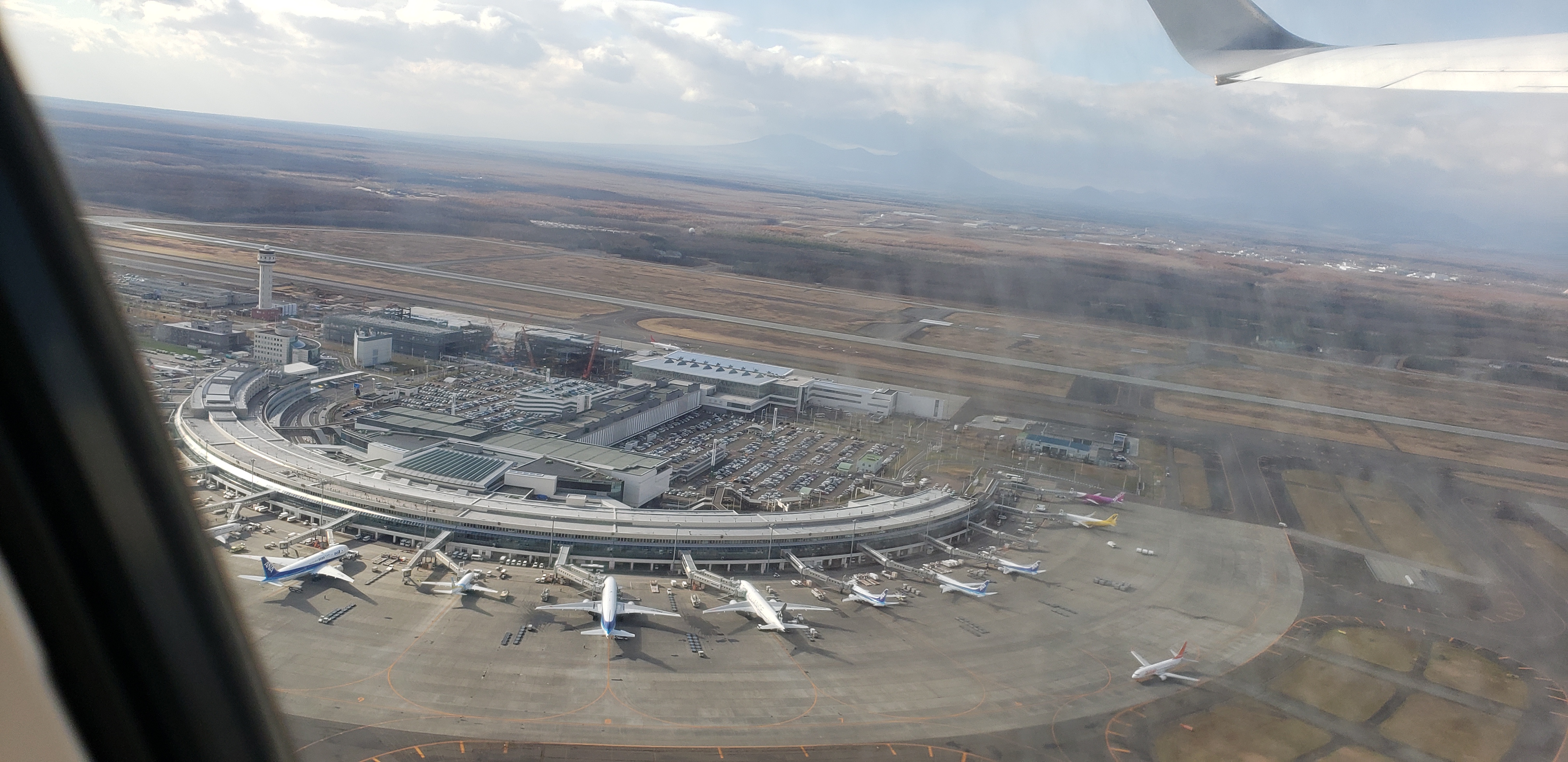 自由人さん・新千歳空港ターミナルビルの発見レポ