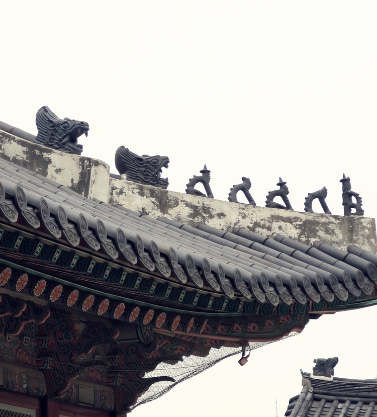 秀玉さん 韓国の飾り瓦 景福宮